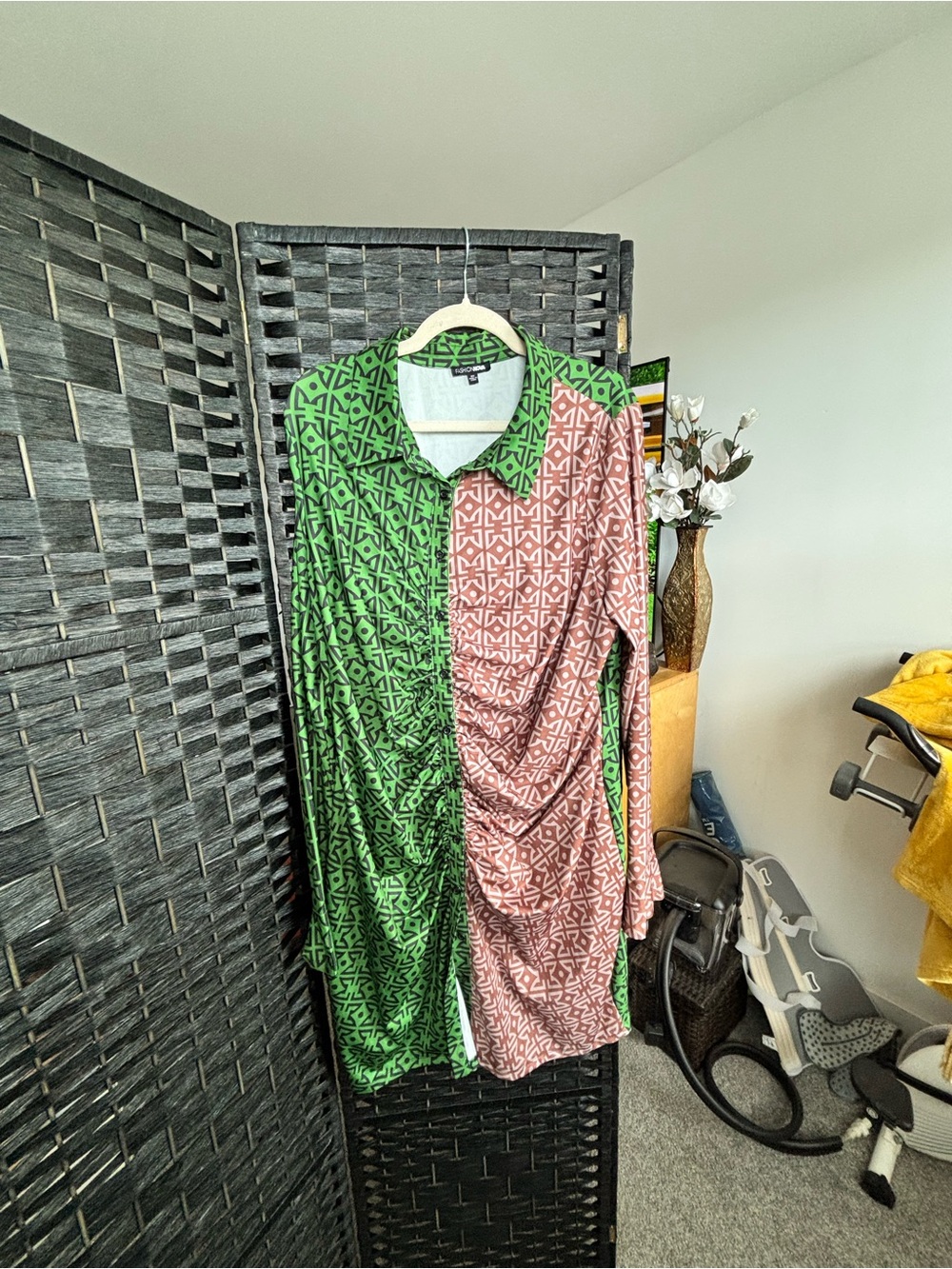 Women’s -Tone Green & Brown Patterned Long-Sleeve Shirt